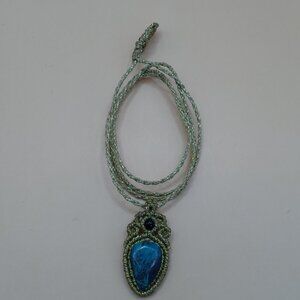 Unisex Necklace Woven Macramé Thread Natural Turquoise Stone